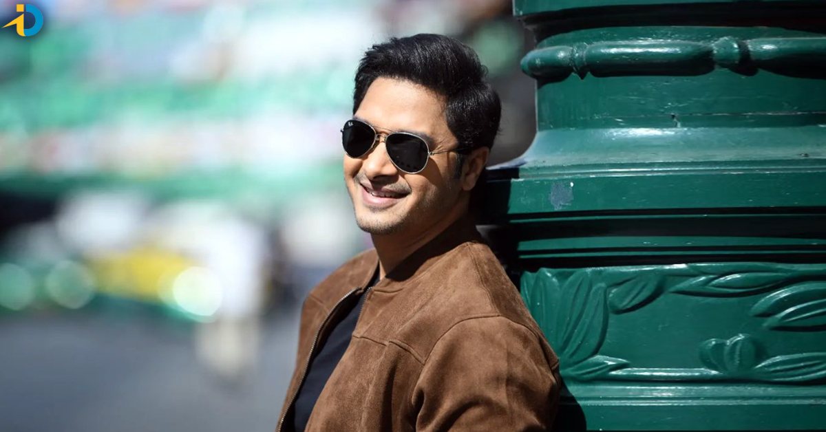 shreyas talpade discharge from hospital